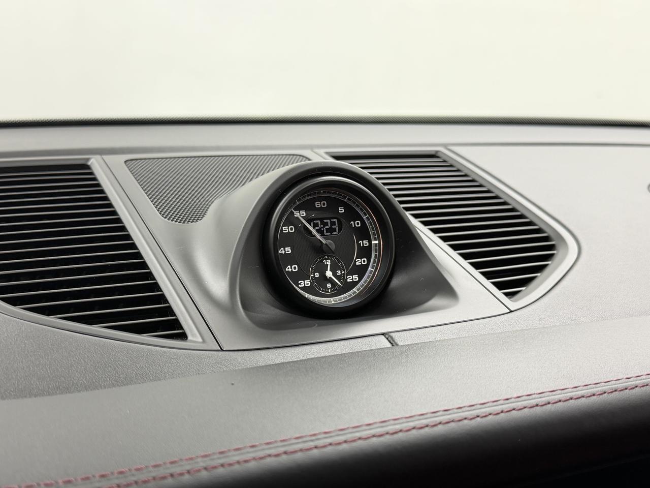 2023 Porsche Macan S Newark DE