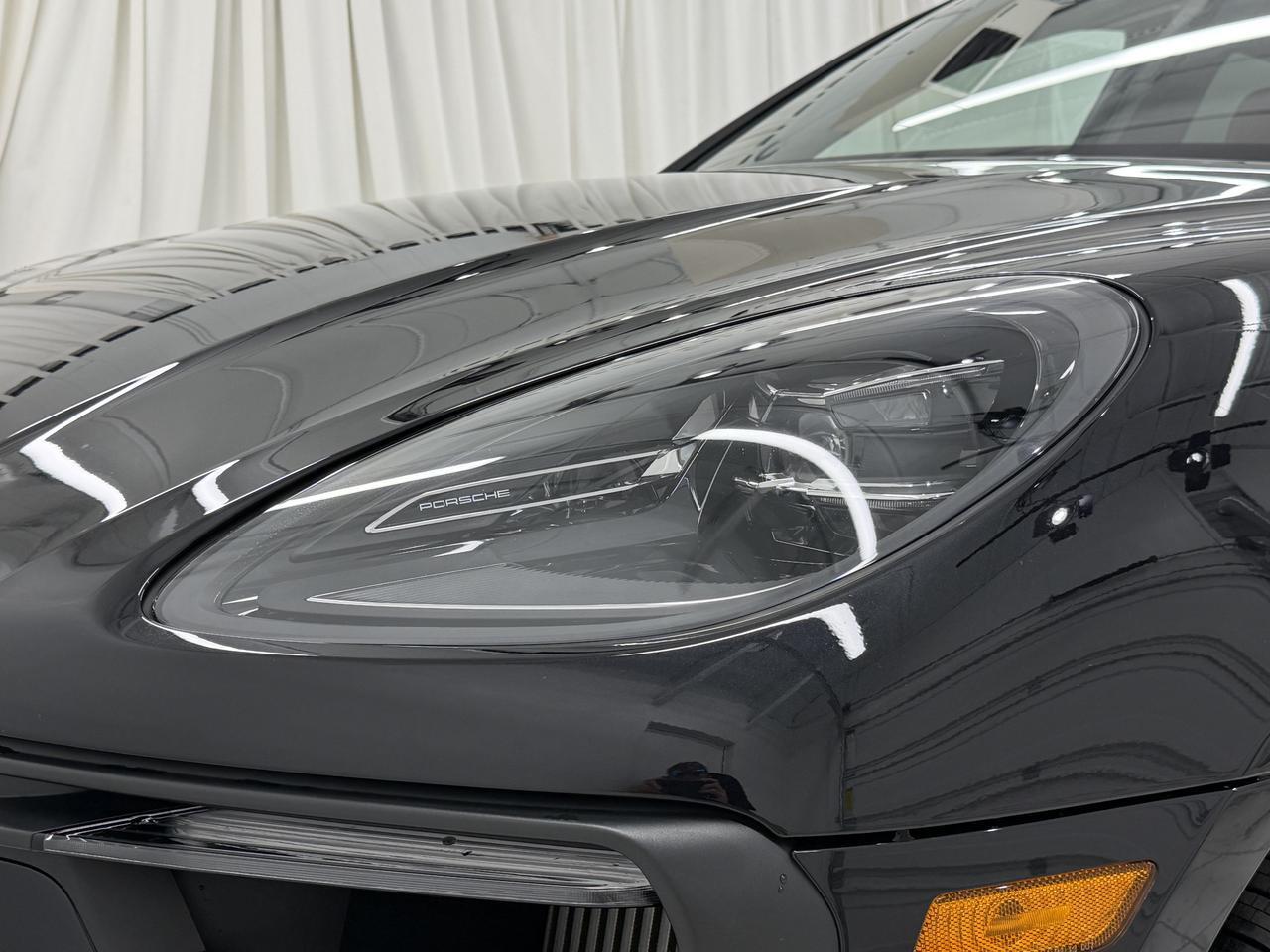 2023 Porsche Macan S Newark DE
