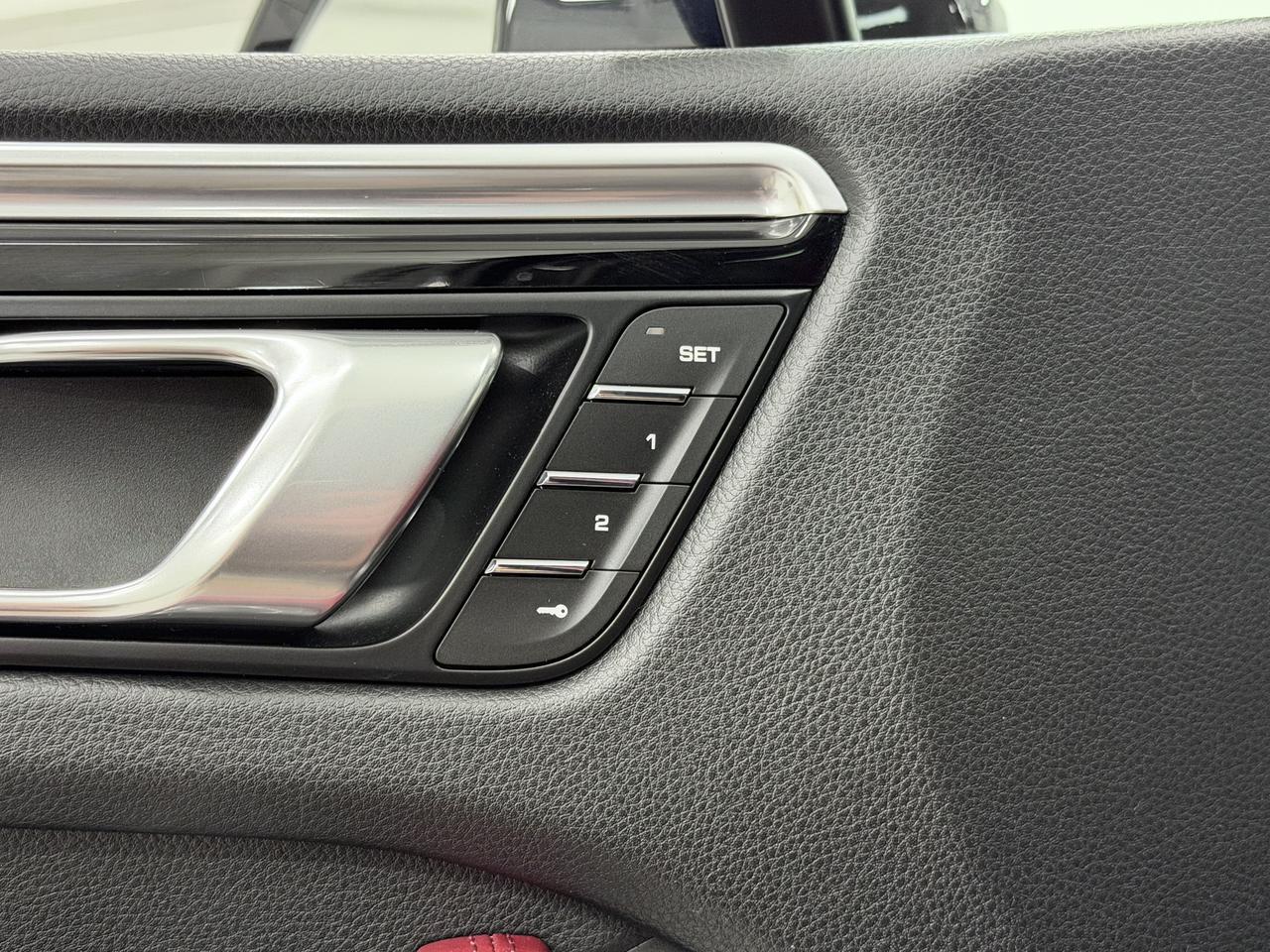 2023 Porsche Macan S Newark DE