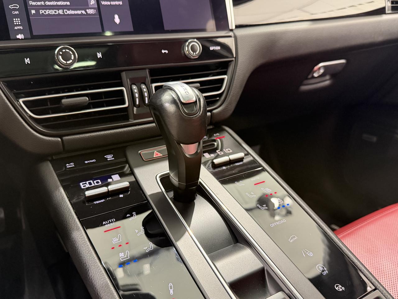 2023 Porsche Macan S Newark DE