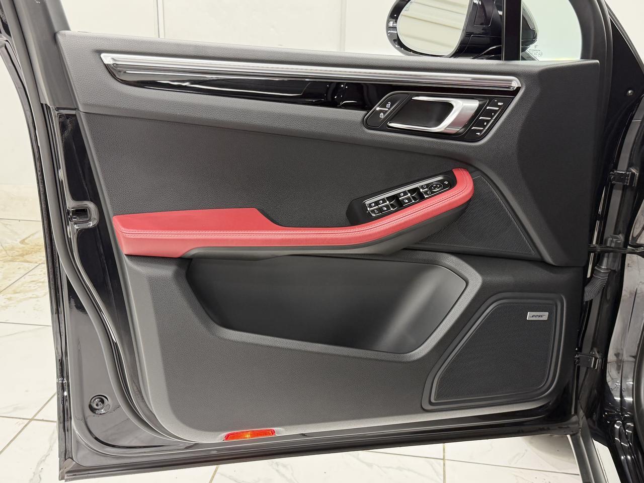 2023 Porsche Macan S Newark DE