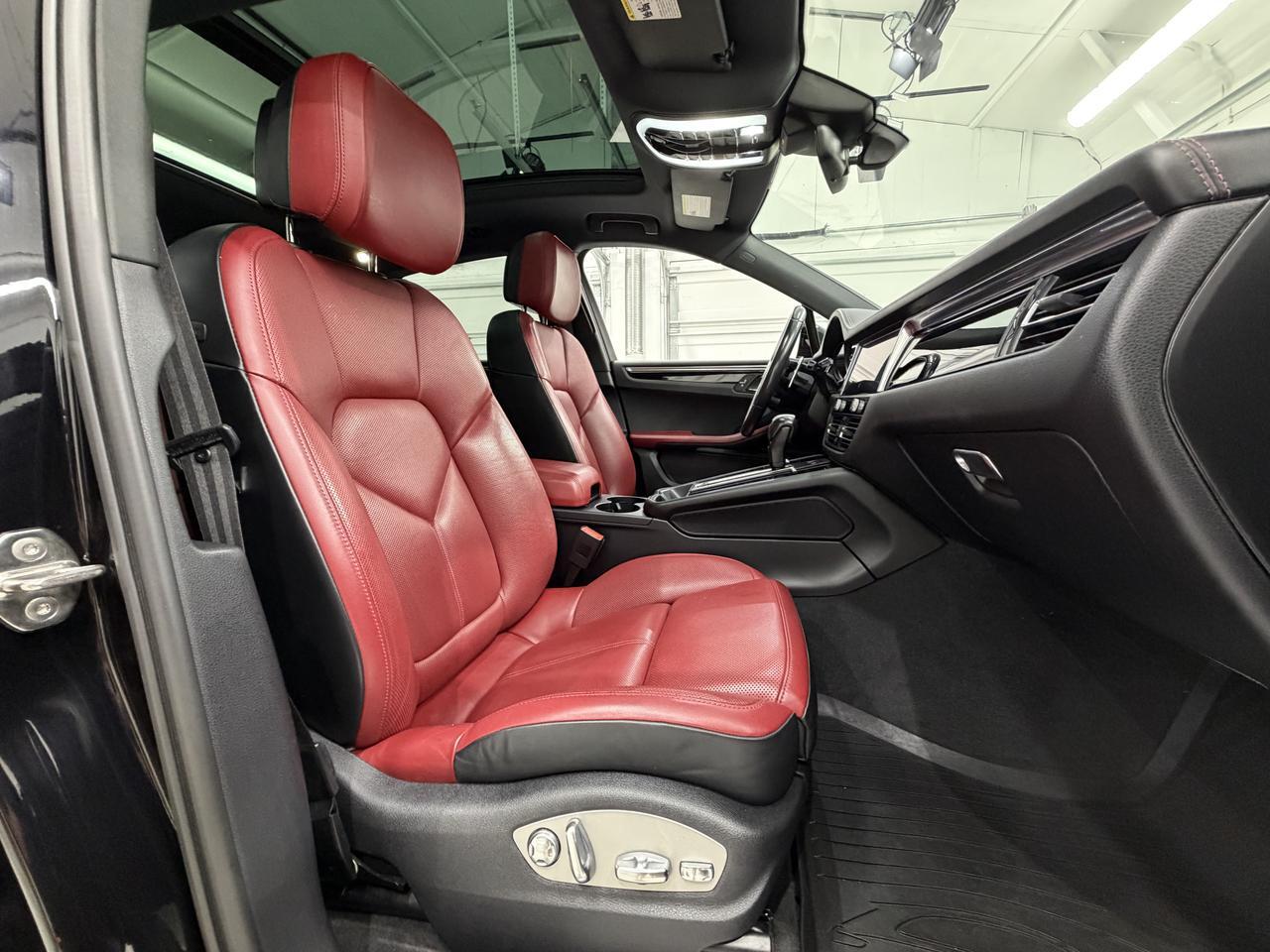 2023 Porsche Macan S Newark DE