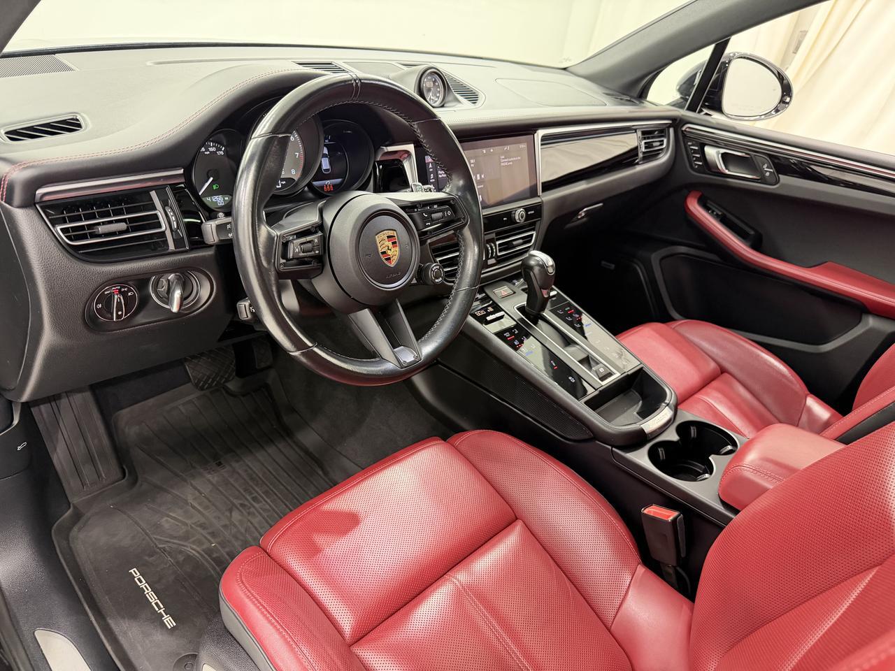 2023 Porsche Macan S Newark DE