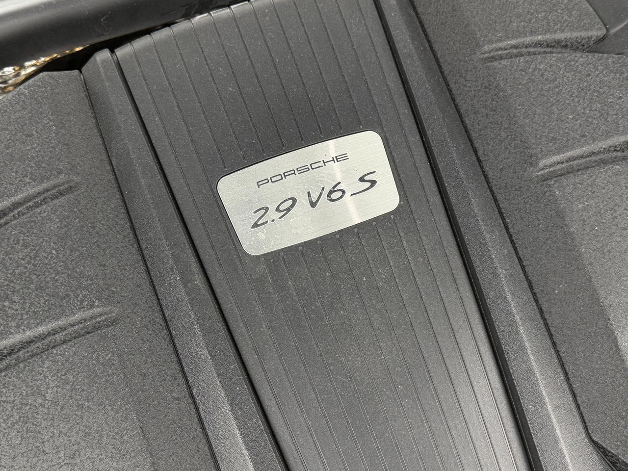 2023 Porsche Macan S Newark DE