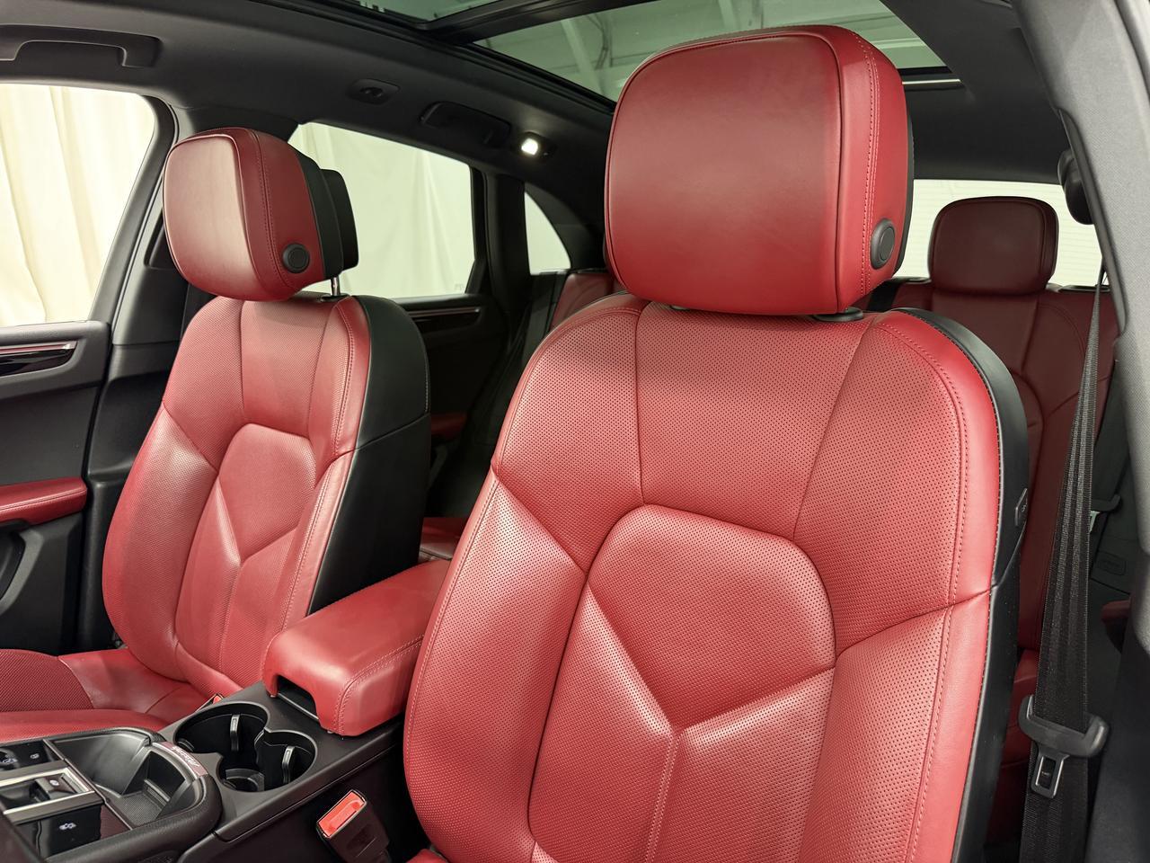 2023 Porsche Macan S Newark DE