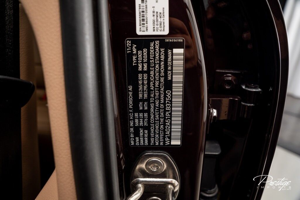 2023 Porsche Macan S North Miami Beach FL