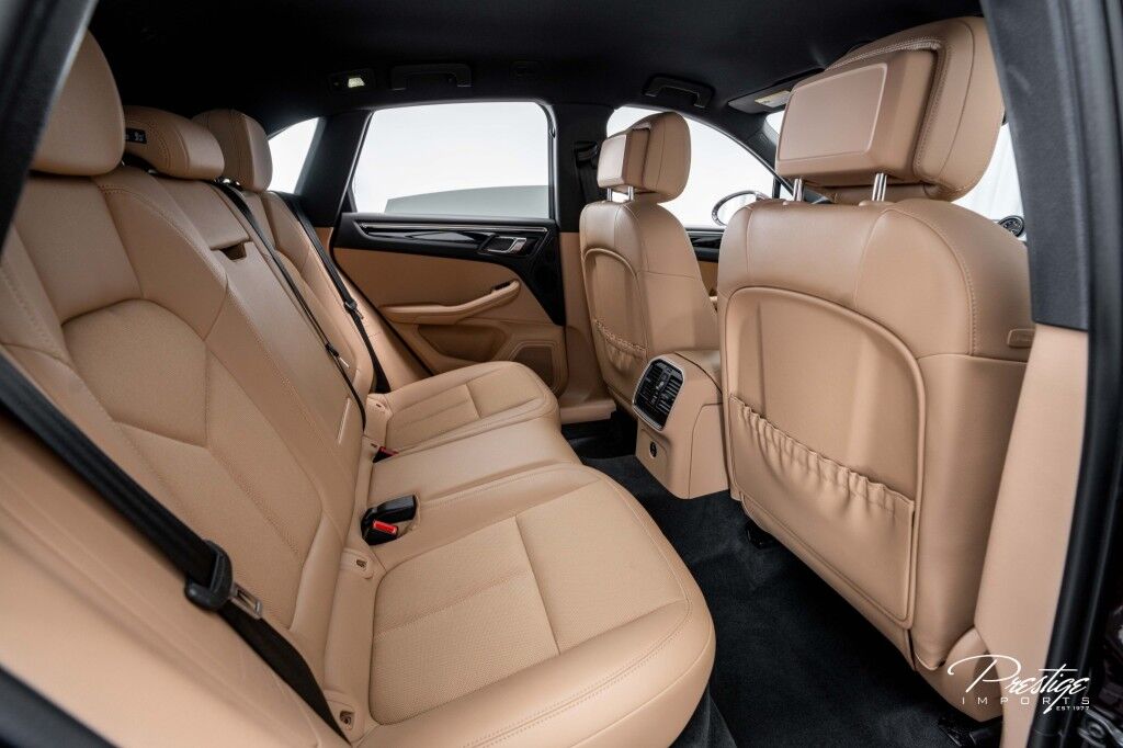 2023 Porsche Macan S North Miami Beach FL