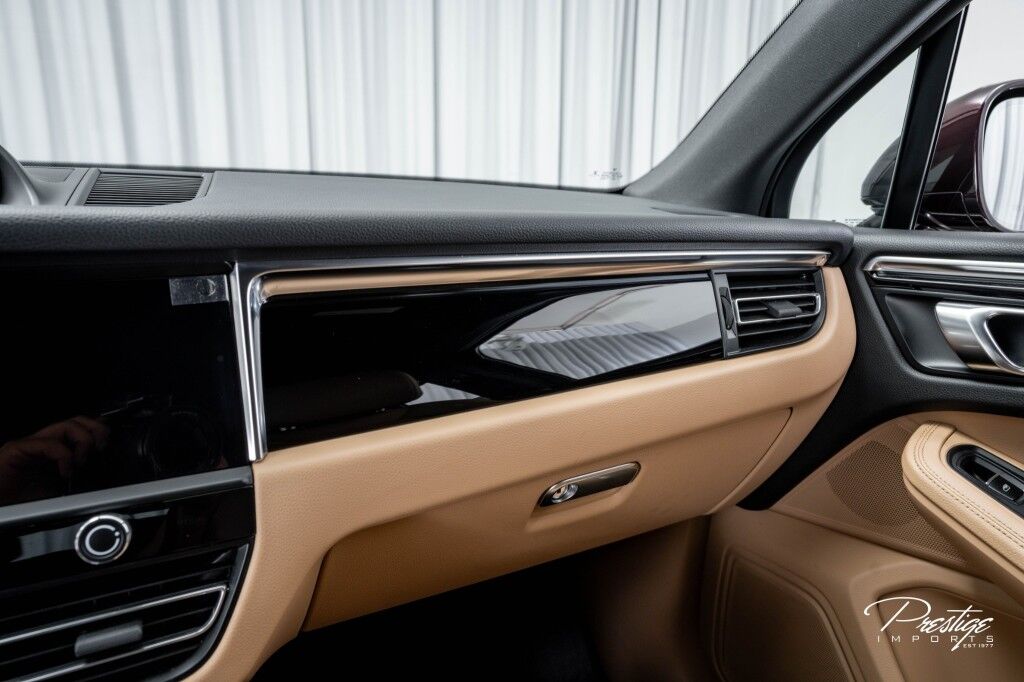 2023 Porsche Macan S North Miami Beach FL