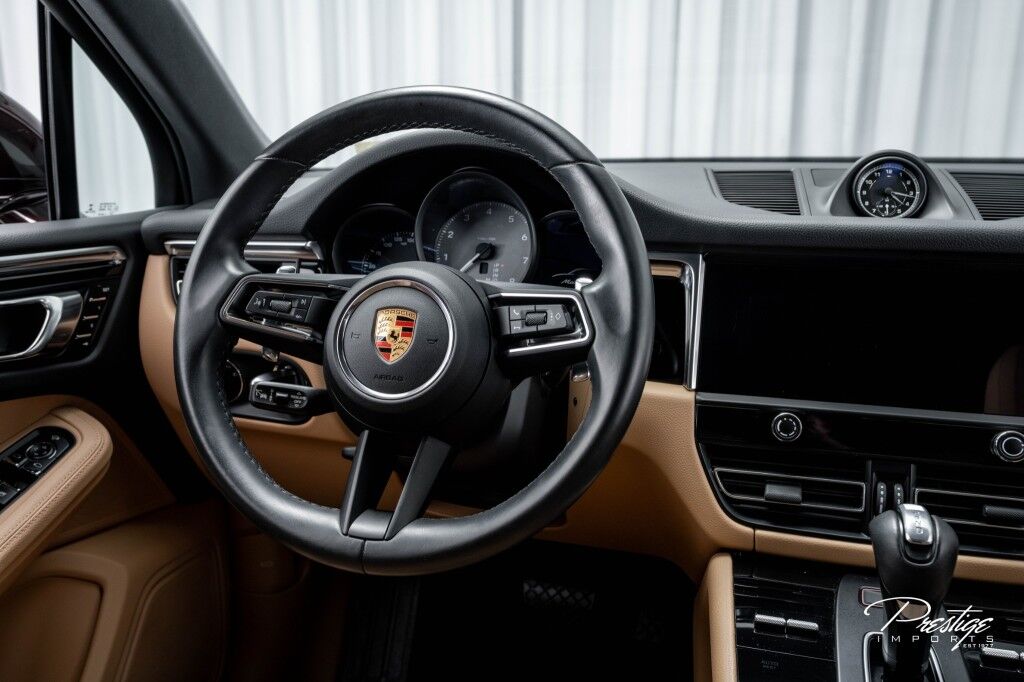 2023 Porsche Macan S North Miami Beach FL