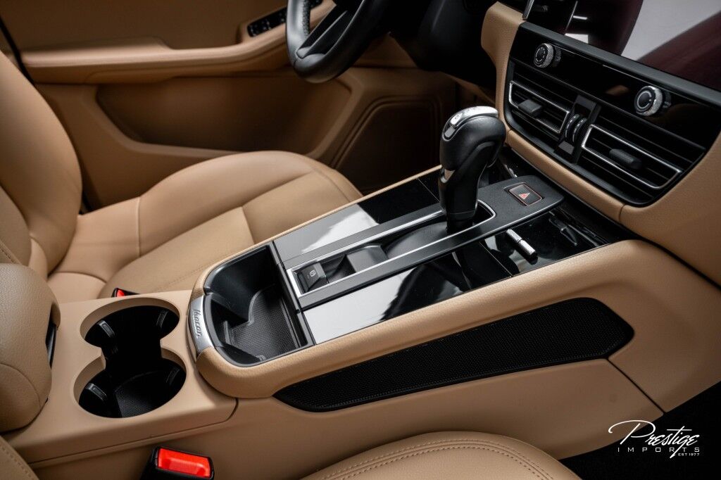 2023 Porsche Macan S North Miami Beach FL