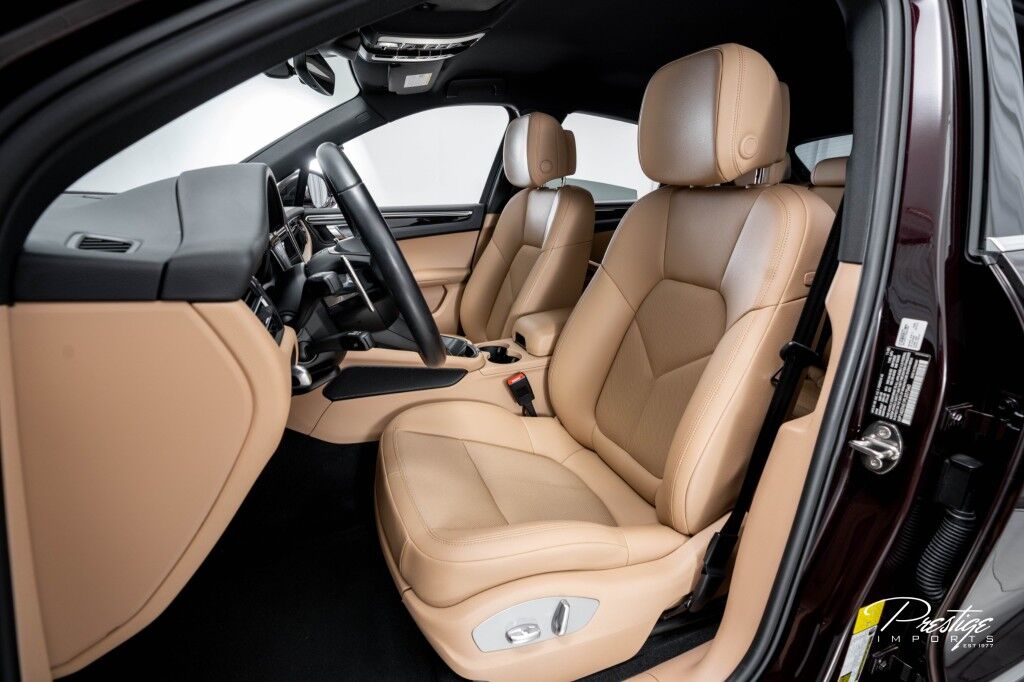 2023 Porsche Macan S North Miami Beach FL