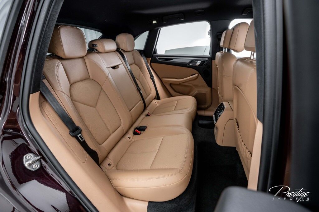 2023 Porsche Macan S North Miami Beach FL