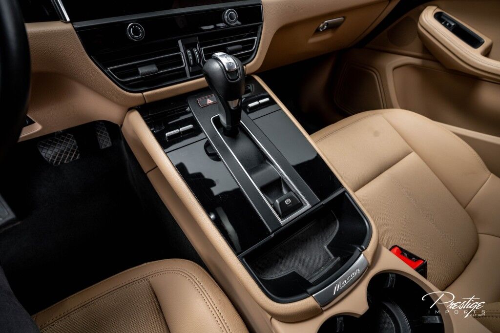 2023 Porsche Macan S North Miami Beach FL