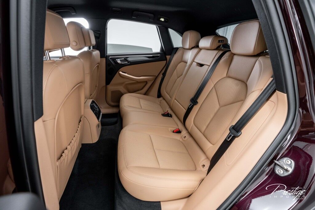 2023 Porsche Macan S North Miami Beach FL