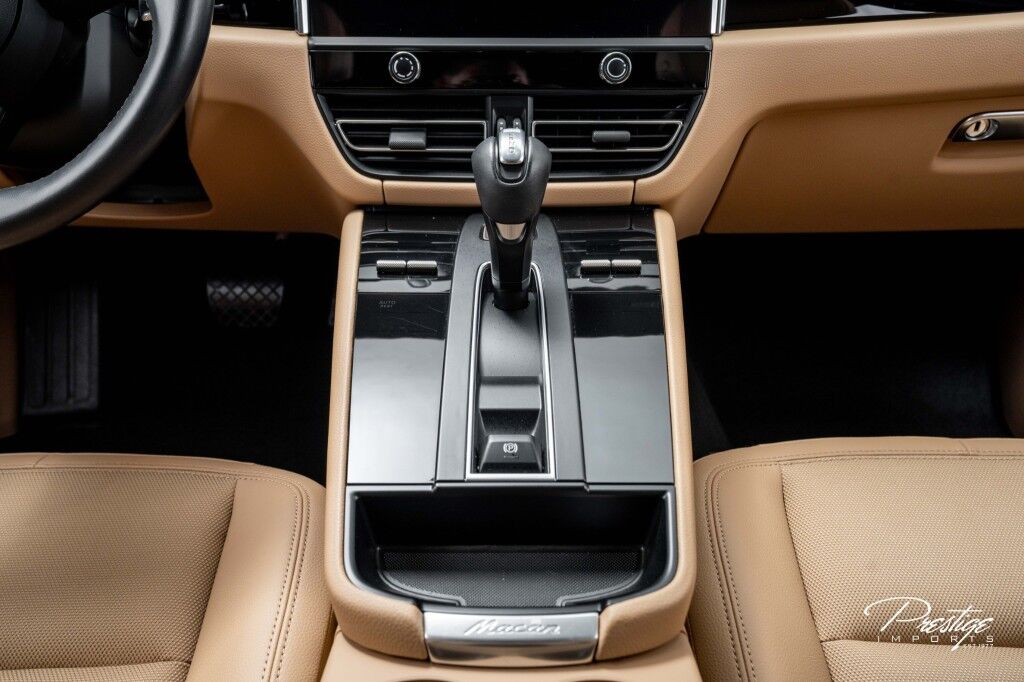 2023 Porsche Macan S North Miami Beach FL