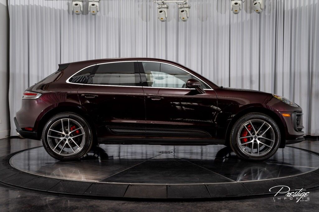 2023 Porsche Macan S North Miami Beach FL