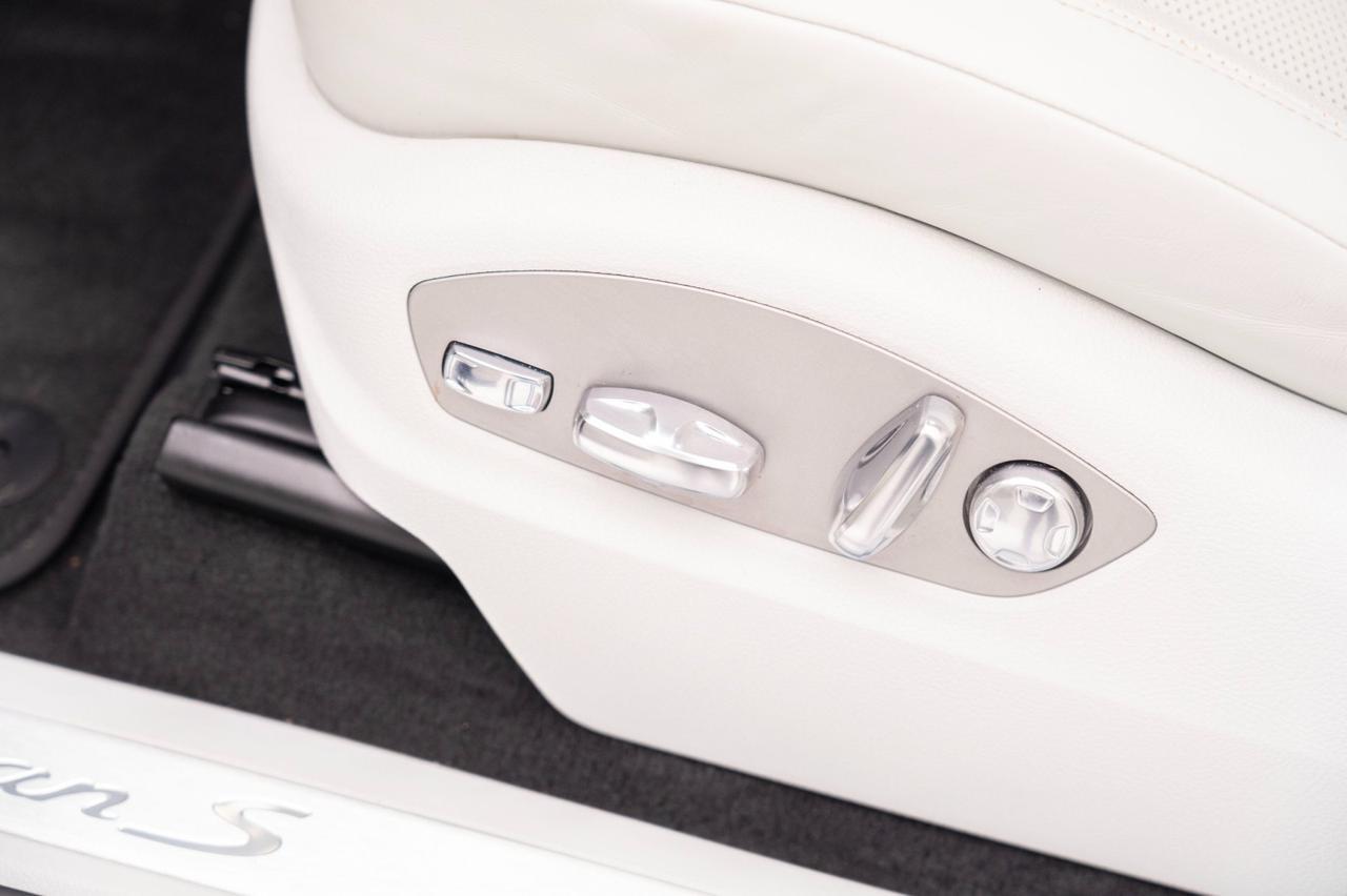 2023 Porsche Macan S Pompano Beach FL