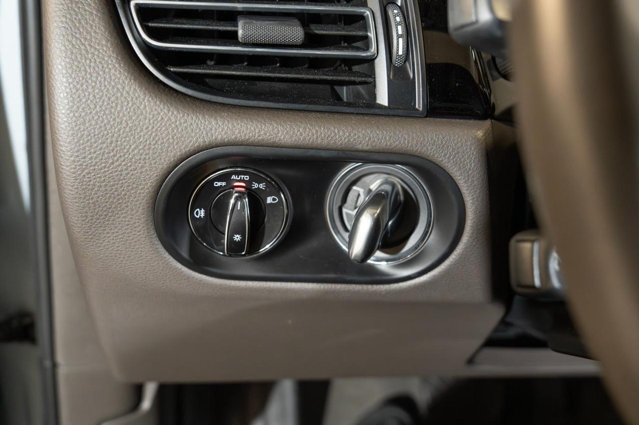 2023 Porsche Macan S Pompano Beach FL