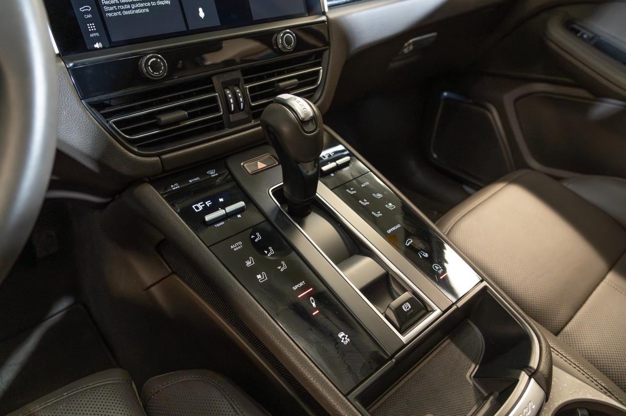 2023 Porsche Macan S Pompano Beach FL