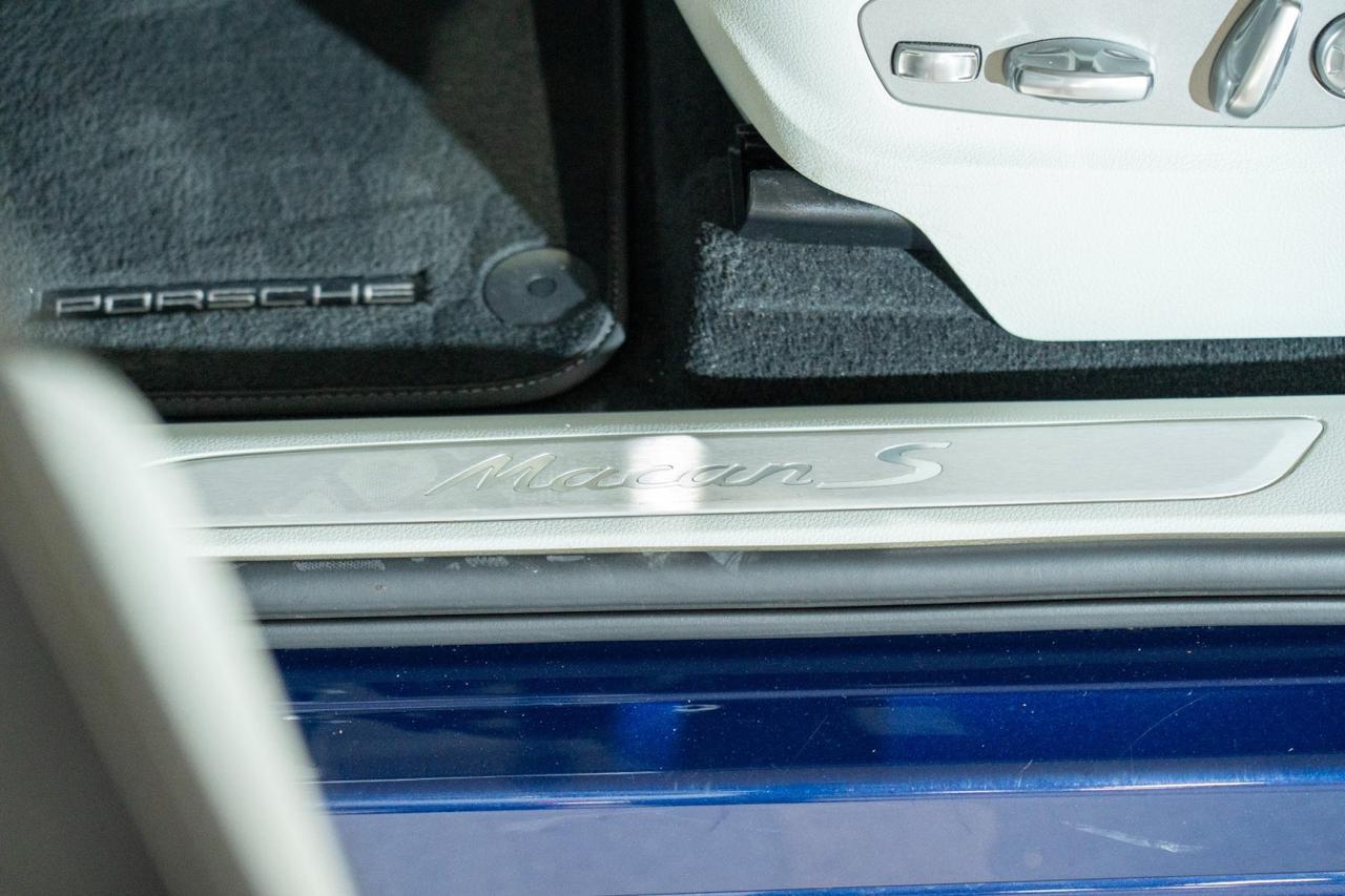2023 Porsche Macan S Pompano Beach FL