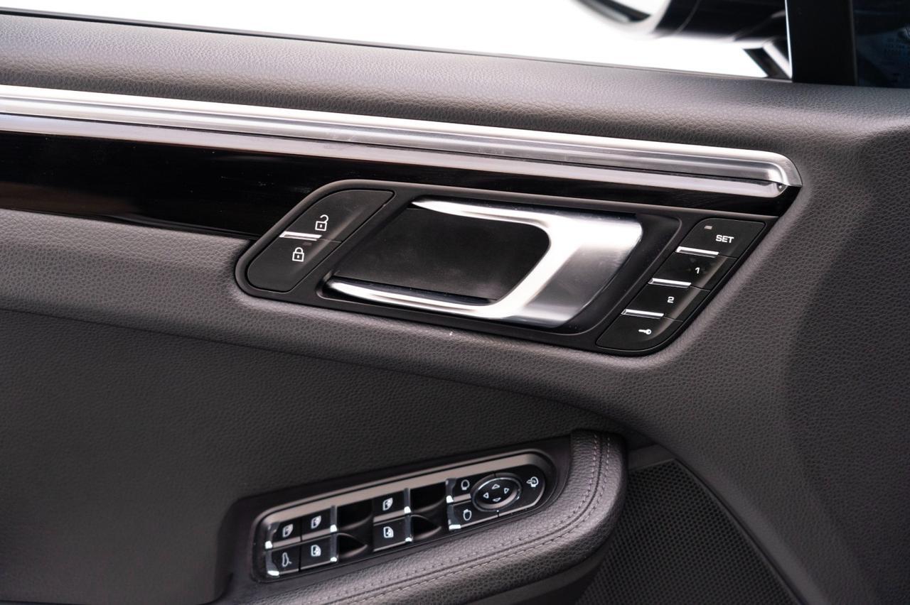 2023 Porsche Macan S Pompano Beach FL