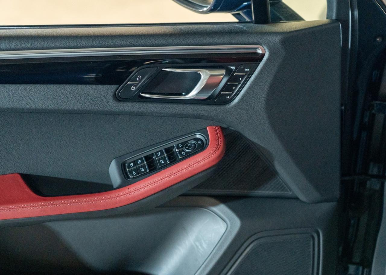 2023 Porsche Macan S Pompano Beach FL