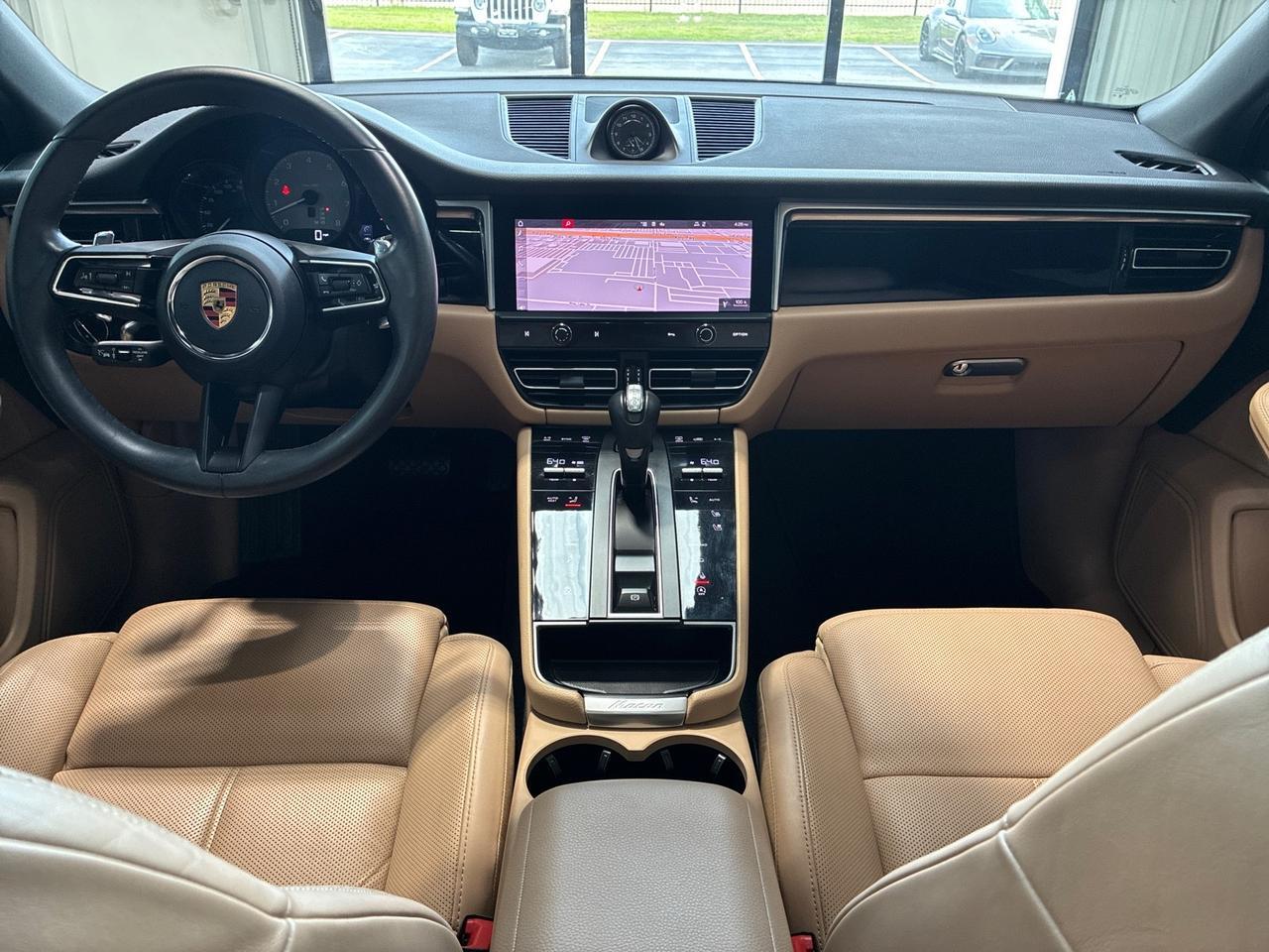 2023 Porsche Macan S, Premium Pkg Plus, Adaptive Air Suspension, Trim in High Gloss Black Houston TX