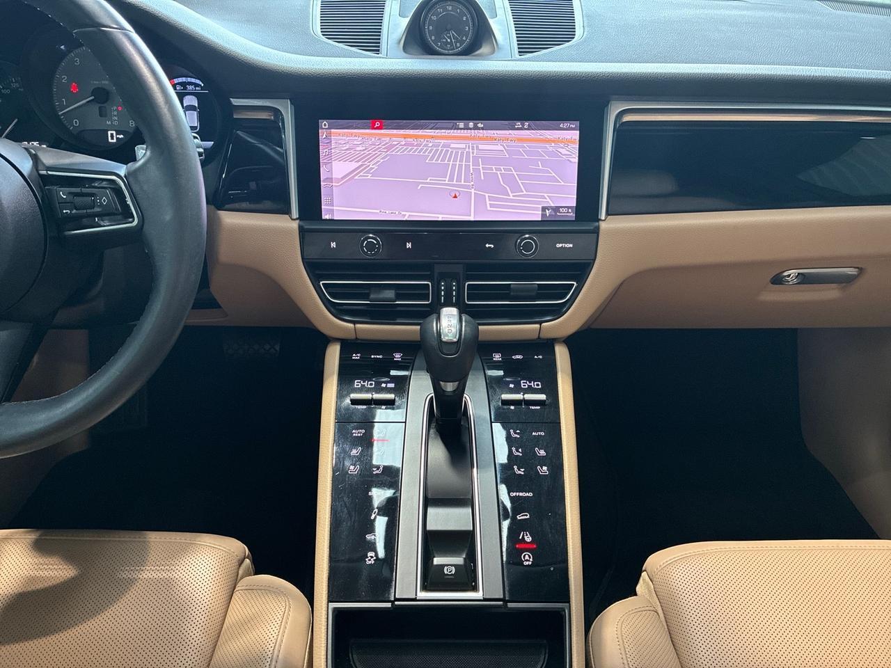 2023 Porsche Macan S, Premium Pkg Plus, Adaptive Air Suspension, Trim in High Gloss Black Houston TX