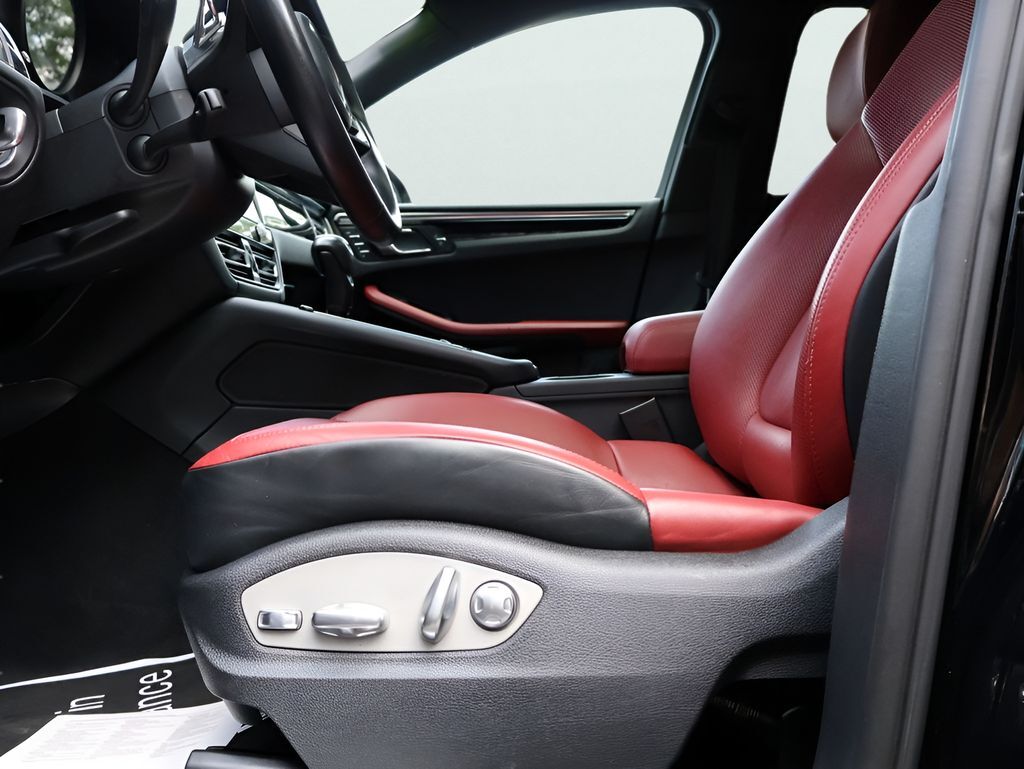 2023 Porsche Macan S San Clemente CA