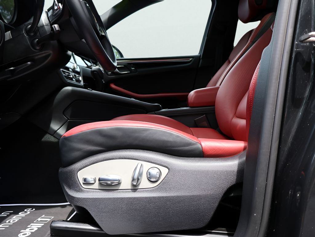 2023 Porsche Macan S San Clemente CA