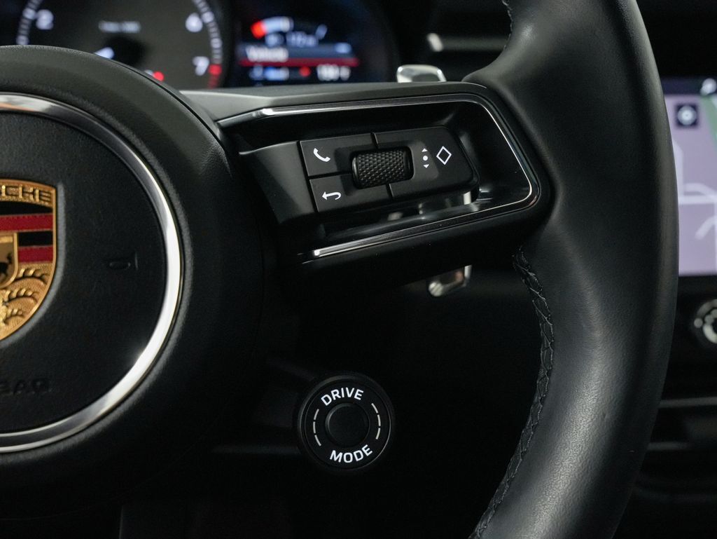 2023 Porsche Macan S Tigard OR