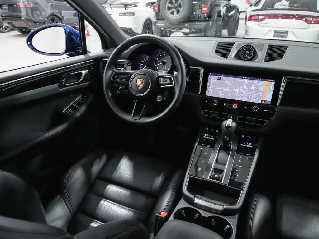 2023 Porsche Macan S Tigard OR