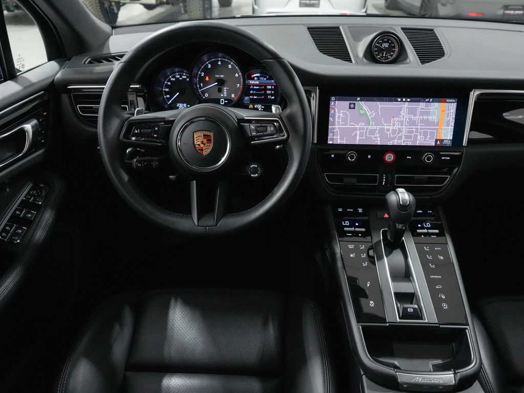 2023 Porsche Macan S Tigard OR