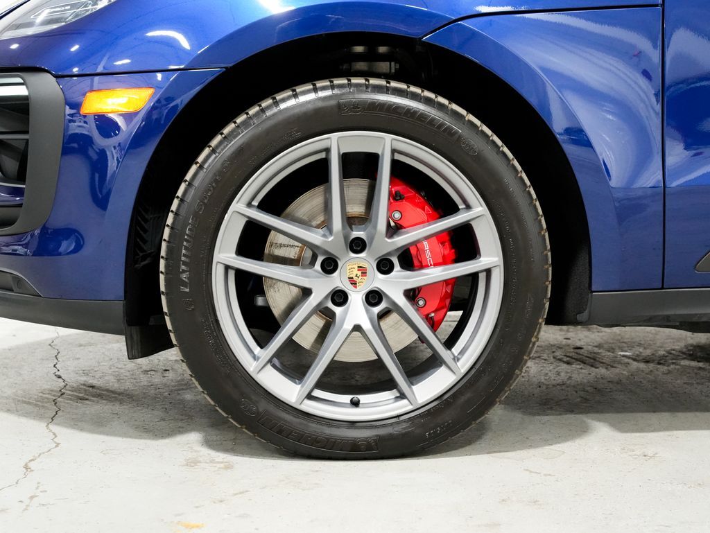 2023 Porsche Macan S Tigard OR