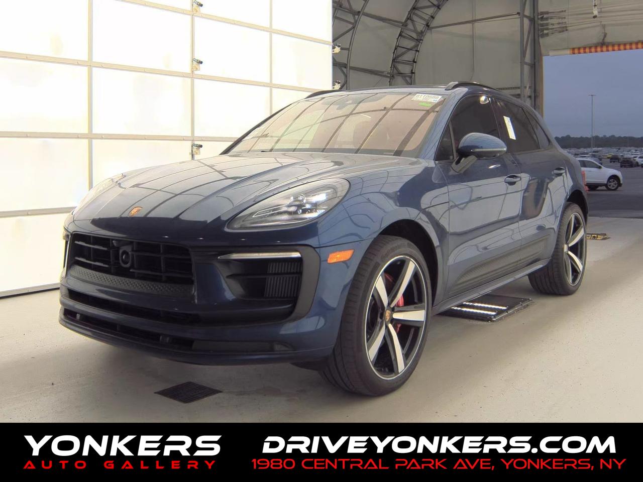 2023 Porsche Macan S Yonkers NY