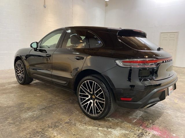 2023 Porsche Macan T