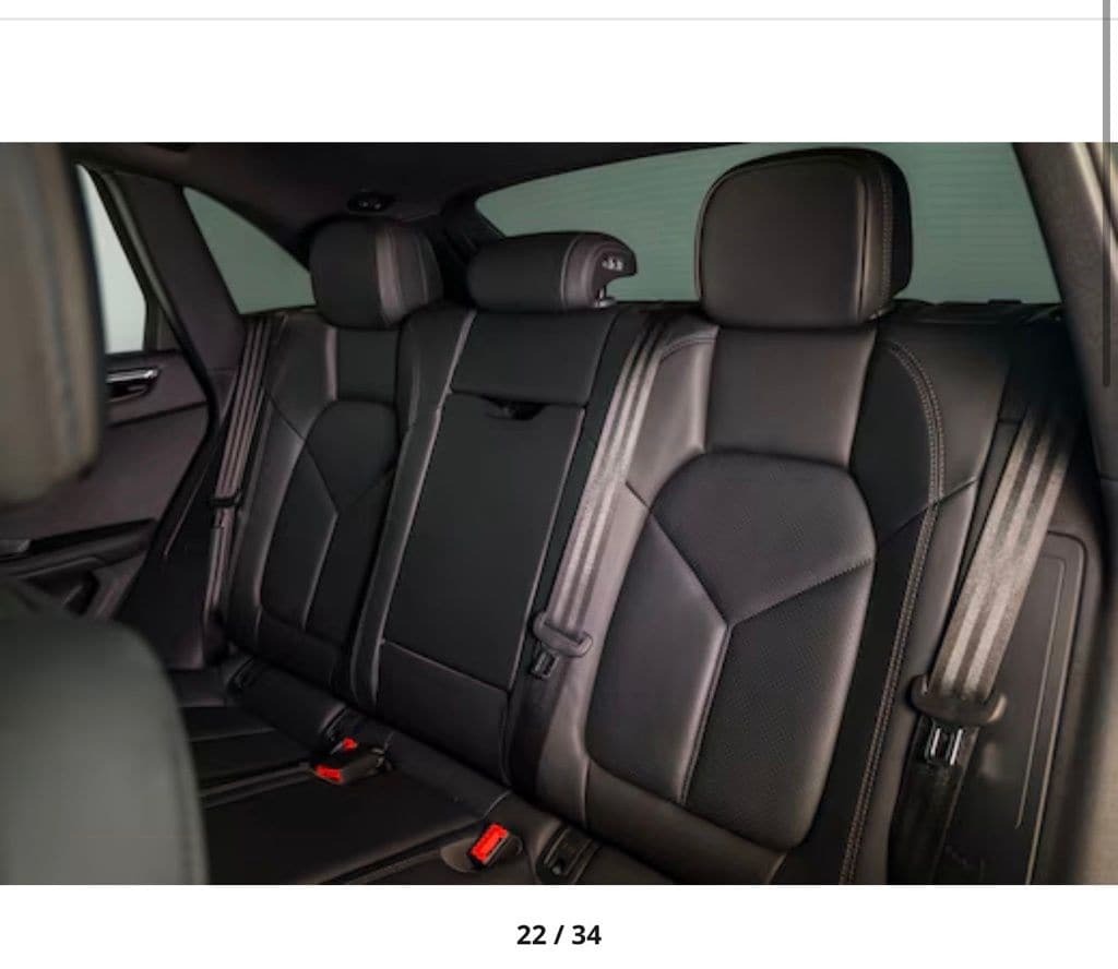 2023 Porsche Macan T Orange MA