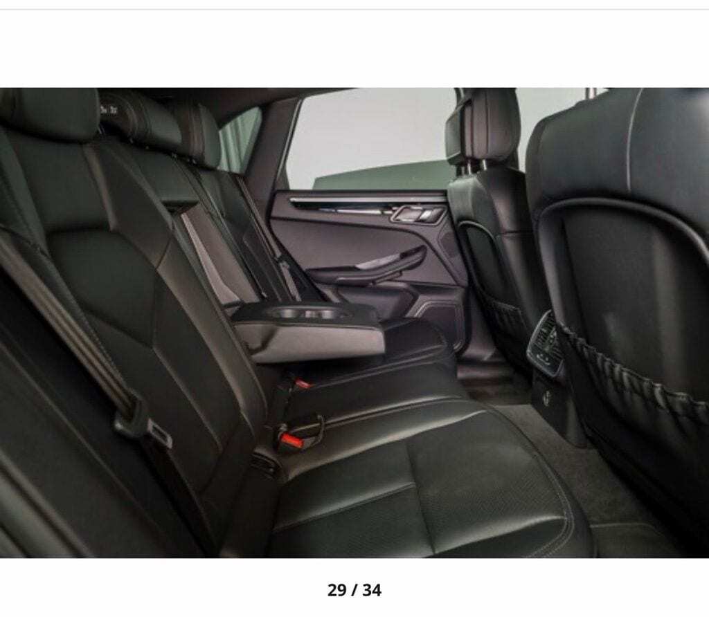 2023 Porsche Macan T Orange MA