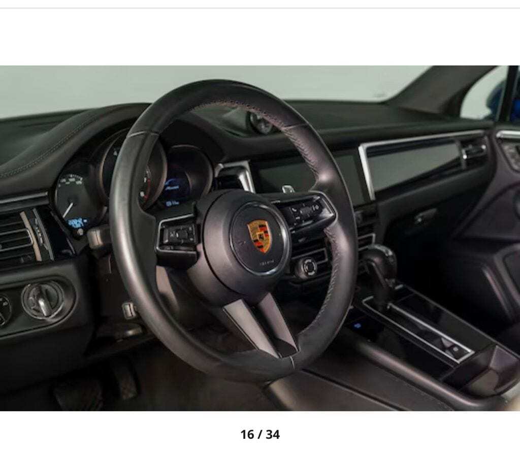 2023 Porsche Macan T Orange MA