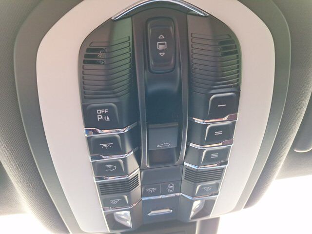 2023 Porsche Macan T Hurst TX