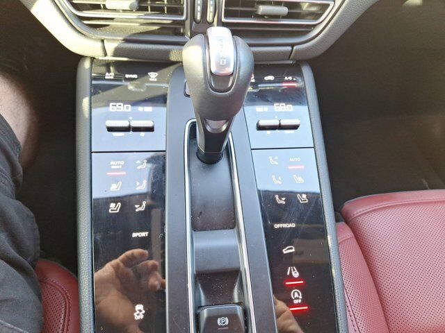 2023 Porsche Macan T Hurst TX