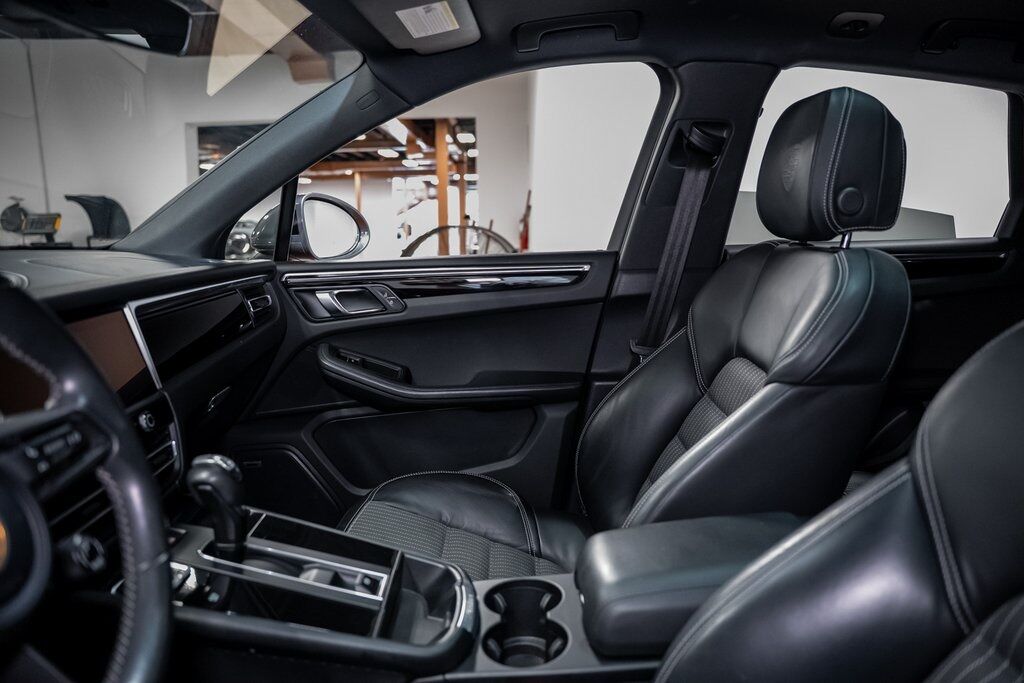 2023 Porsche Macan T Indianapolis IN