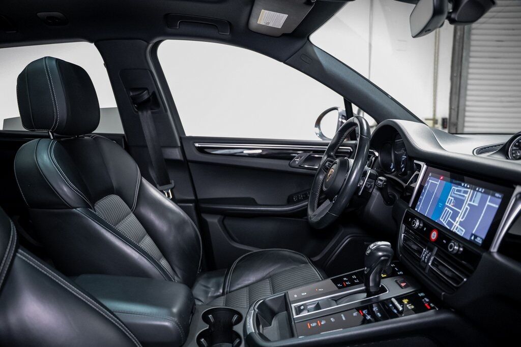 2023 Porsche Macan T Indianapolis IN