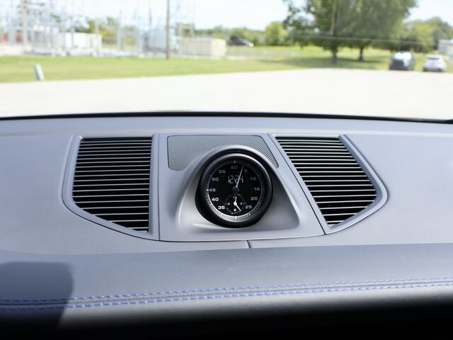 2023 Porsche Macan T Oshkosh WI