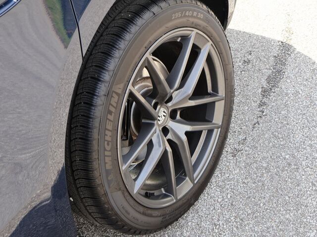 2023 Porsche Macan T Oshkosh WI