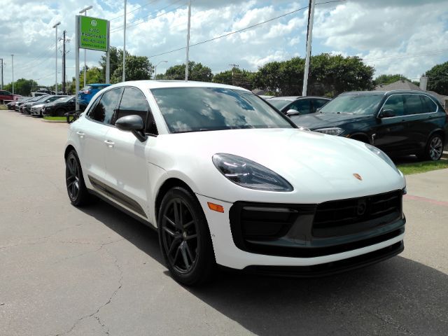 2023 Porsche Macan T Plano TX