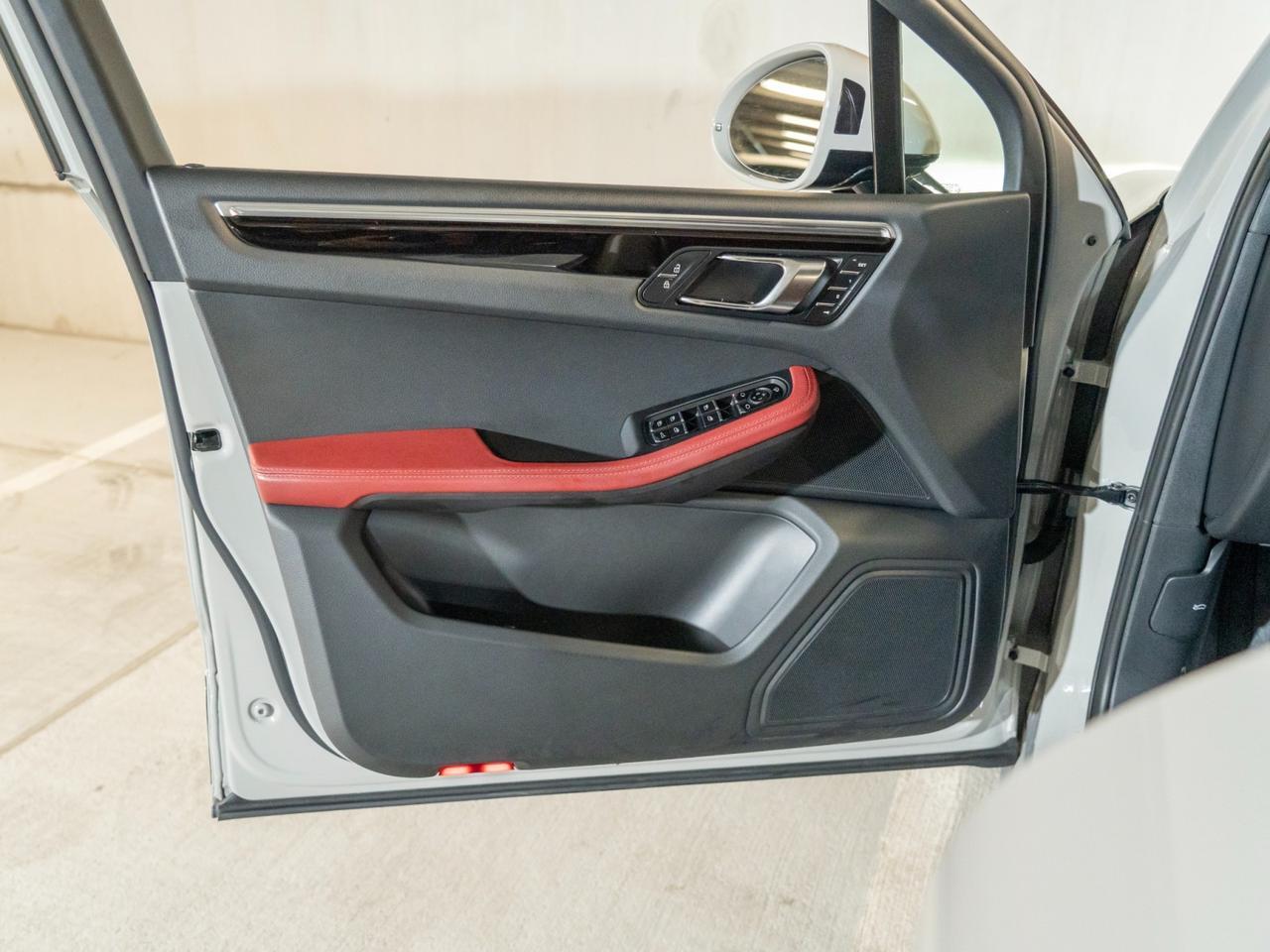 2023 Porsche Macan T Pompano Beach FL