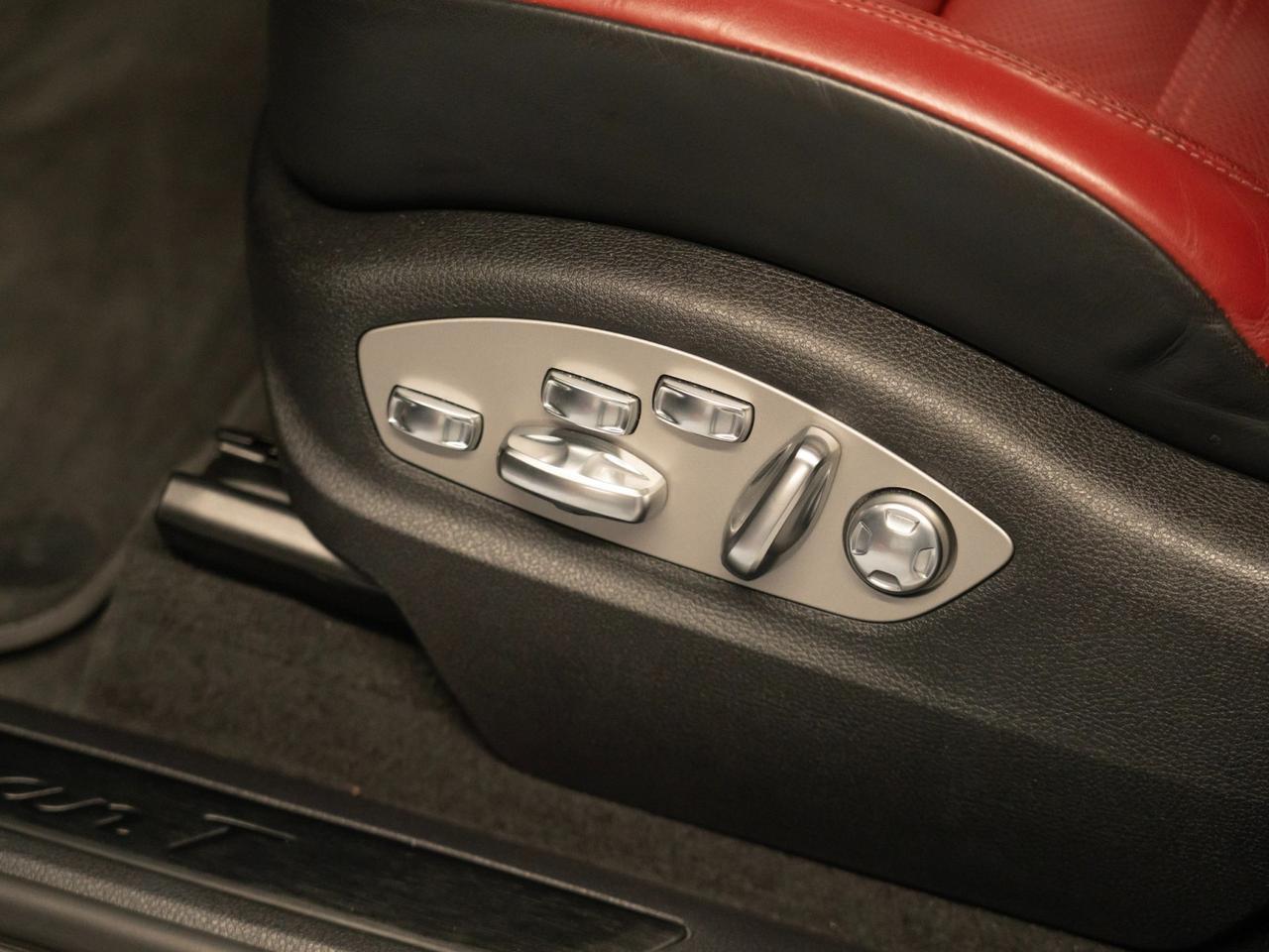 2023 Porsche Macan T Pompano Beach FL