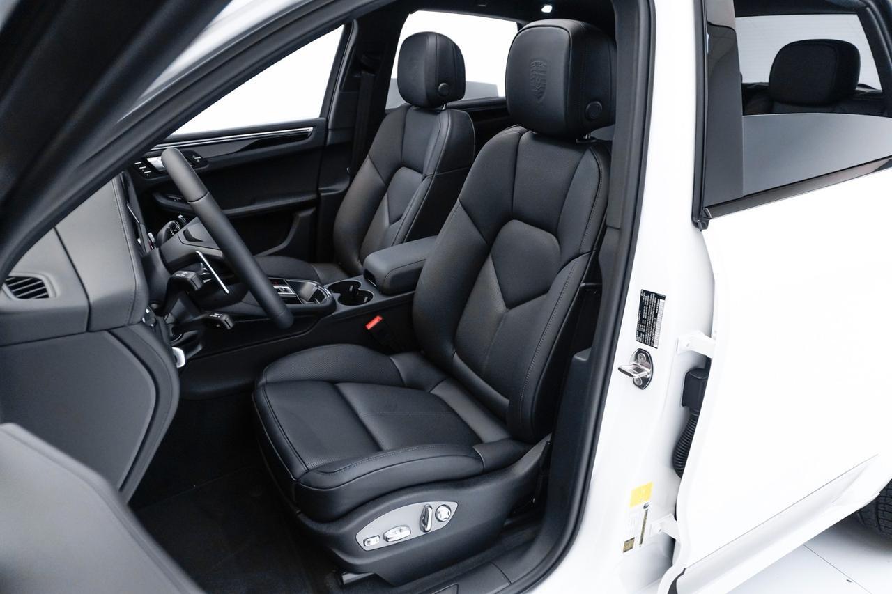 2023 Porsche Macan T Pompano Beach FL
