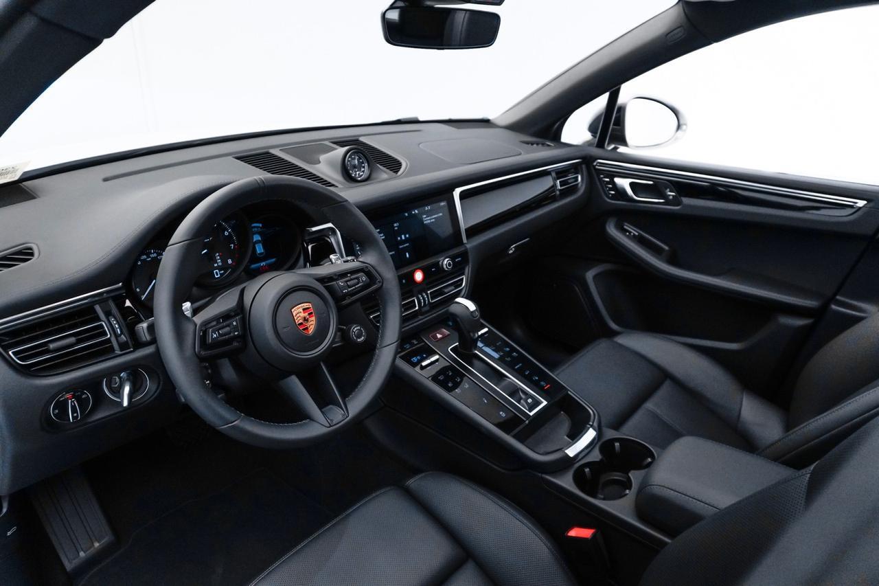 2023 Porsche Macan T Pompano Beach FL